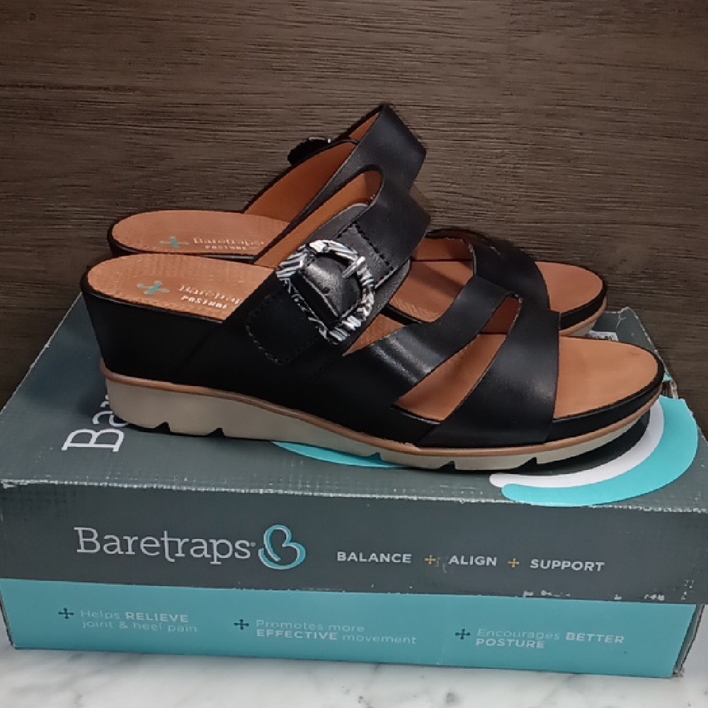 BareTraps Women's Laralee Wedge Sandal Slides Size 8.5 NEW
